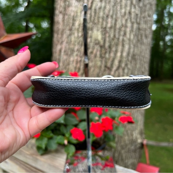 Leather Purse Snap On! Use to hold iPod, charger, plastic window for cords 💕 - Picture 7 of 9